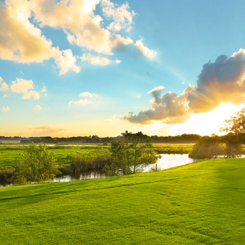 Golf Club Altenhof einer der schönsten Plätze im Norden Golf Club